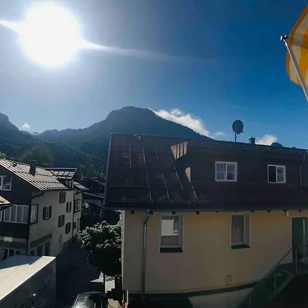 Im Herzen Von *